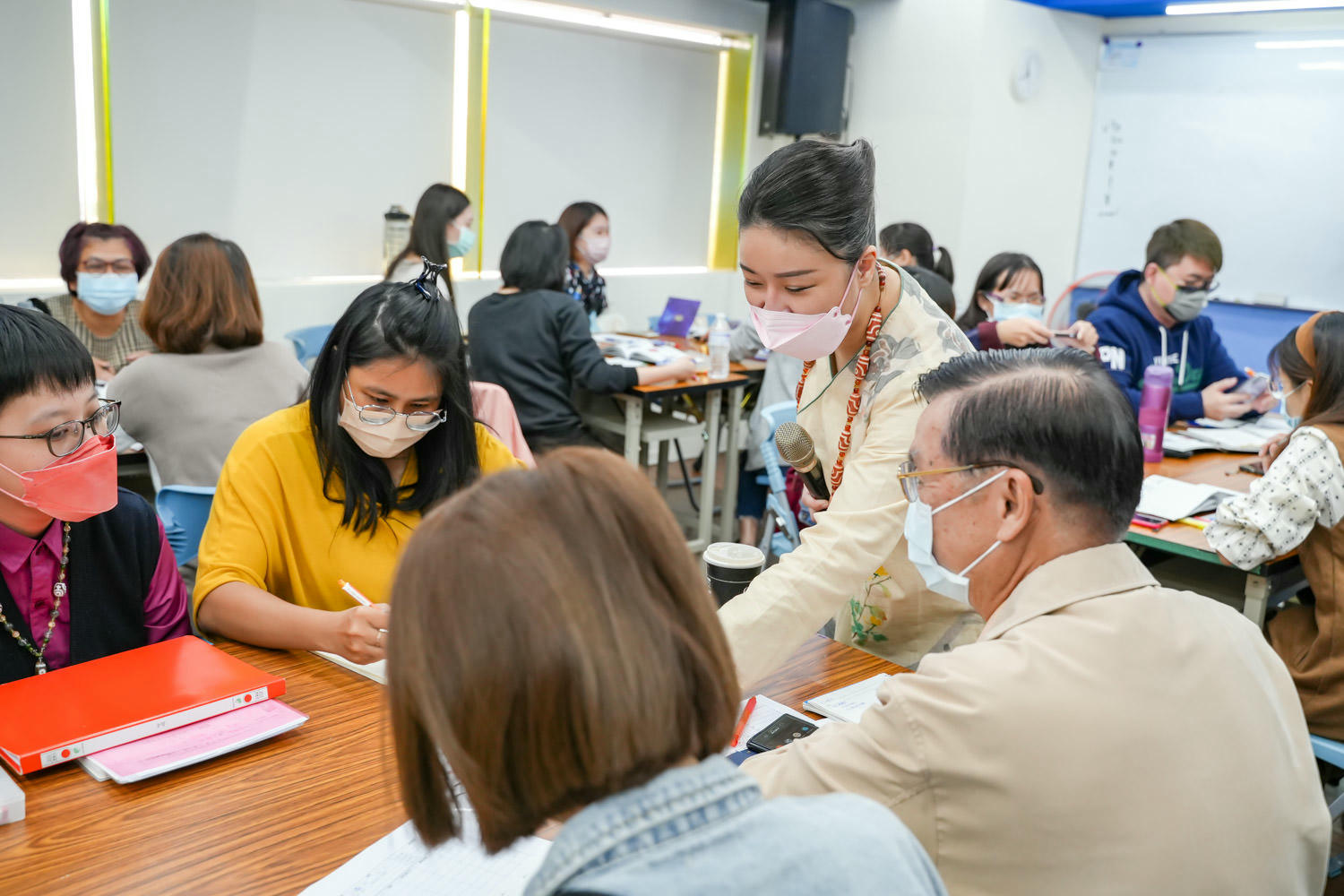 林滿圓數字易經 想學數字易經嗎 我推薦林滿圓數字易經 數學不通也能學 自己的運勢自己算 超級無敵準米卦課程 汀尼扣